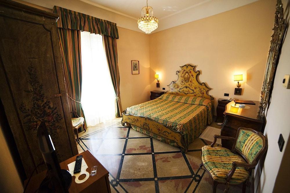Grande Albergo Miramare Formia Luaran gambar