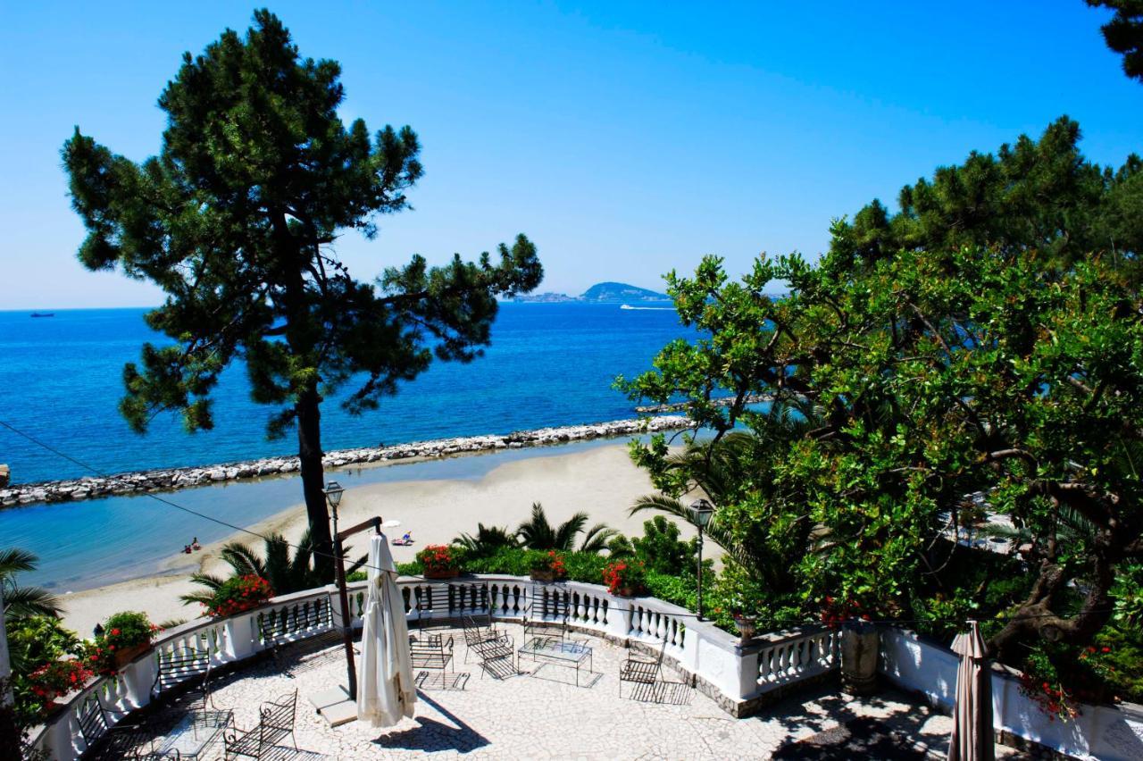Grande Albergo Miramare Formia Luaran gambar