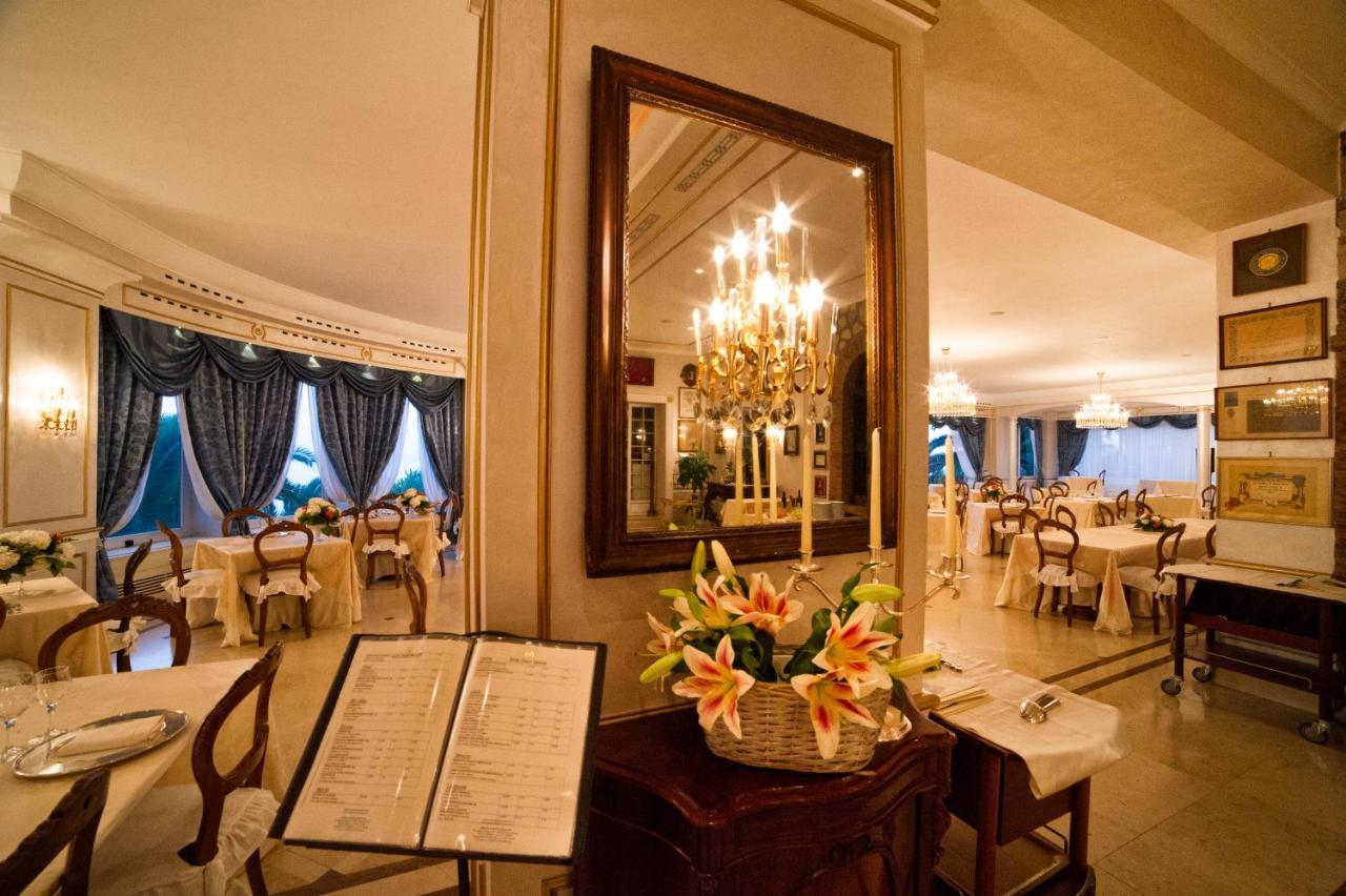 Grande Albergo Miramare Formia Luaran gambar